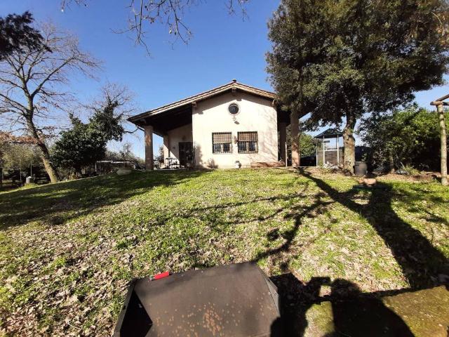 Villa in vendita a Manziana RM