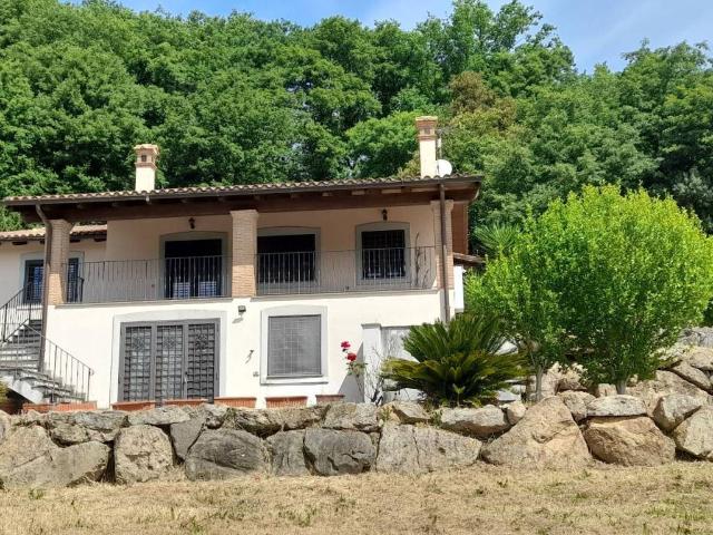 Villa in vendita a Manziana RM