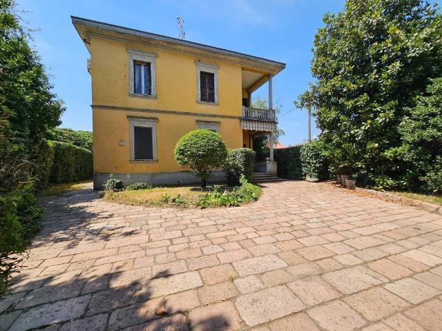 Villa in vendita a Marcallo con Casone MI