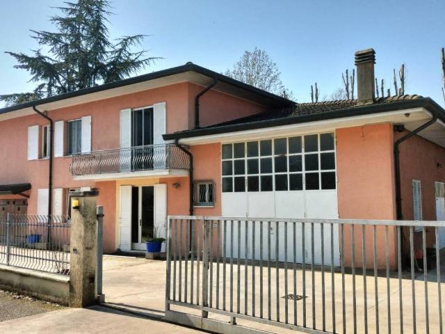 Villa in vendita a Marcaria MN