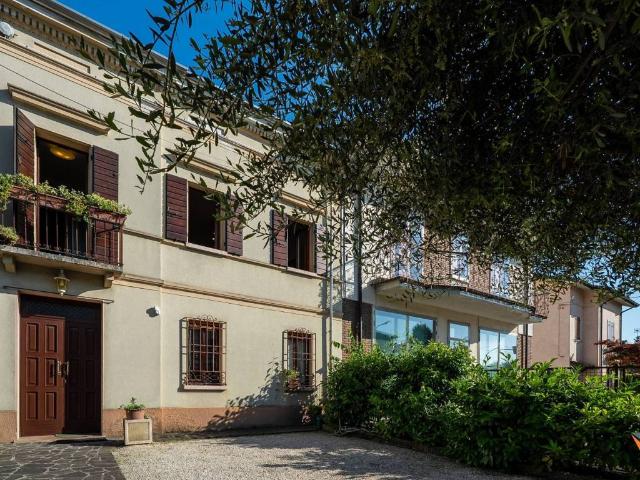 Villa in vendita a Marcaria MN