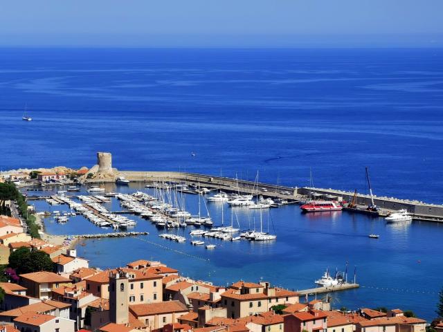 VILLA in VENDITA a MARCIANA MARINA di 4 vani