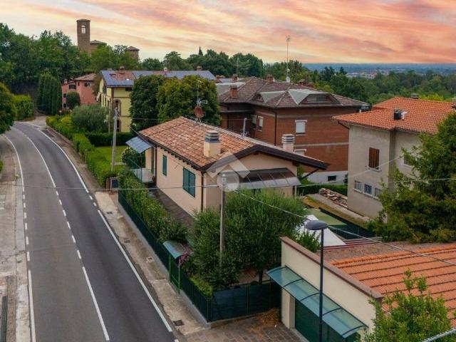 Villa in vendita a Maranello MO