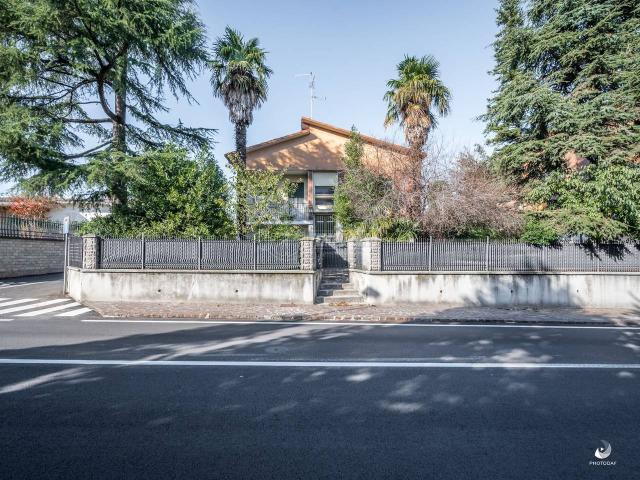 Villa in vendita a Maranello