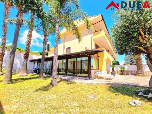 Villa in vendita a Marano di Napoli NA