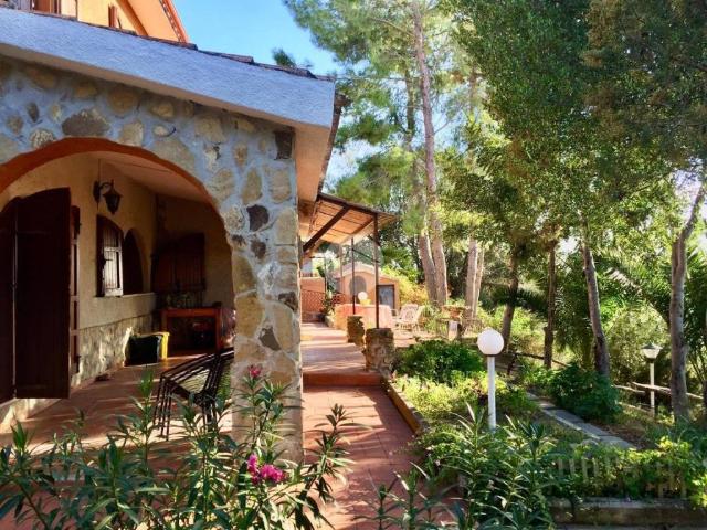 Villa in vendita a Maracalagonis CA