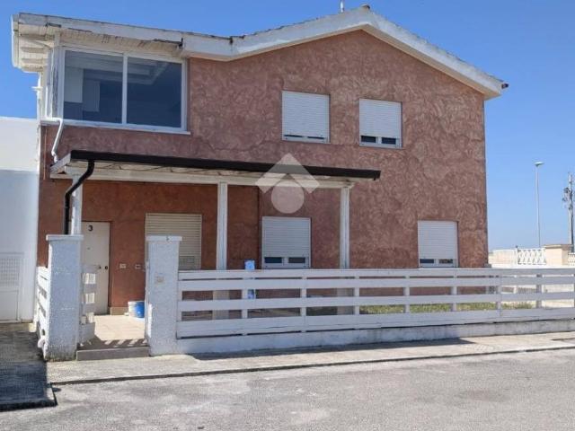 Appartamento in vendita a Margherita di Savoia BT