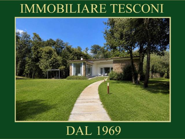 Villa in vendita a Marina di Pietrasanta, Pietrasanta