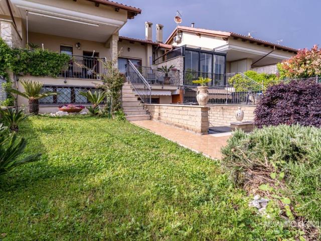Villa in vendita a Marino RM