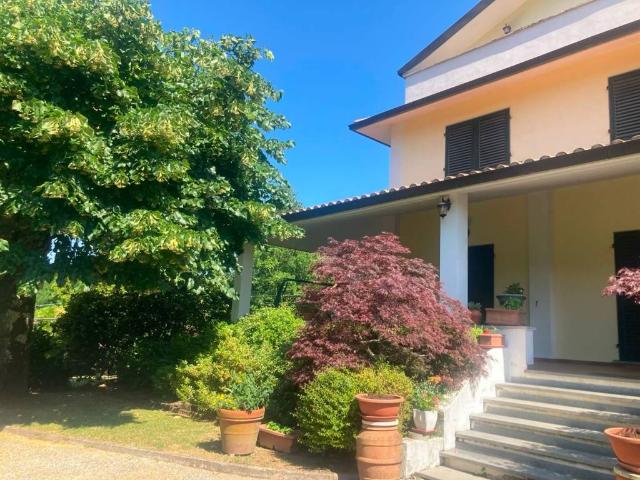 Villa in vendita a Marliana PT