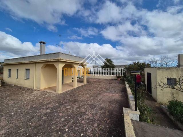 Villa in vendita a Martina Franca TA