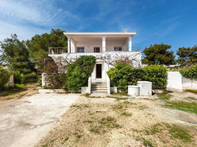 Villa in vendita a Maruggio