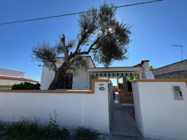 Villa in vendita a Maruggio TA