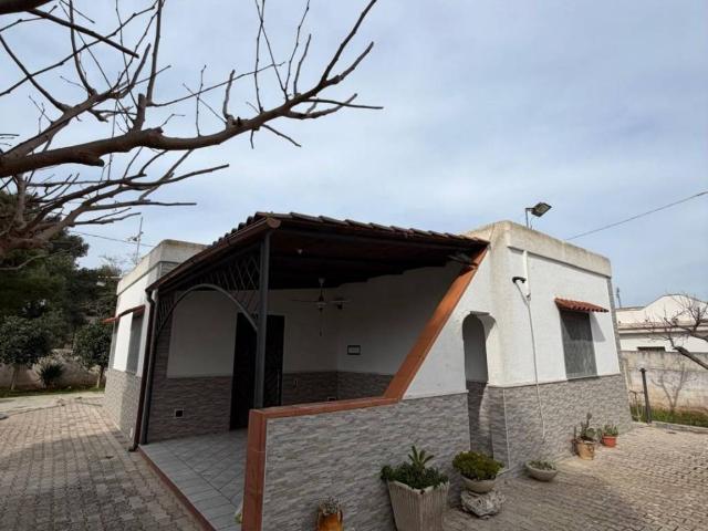 Villa in vendita a Maruggio TA
