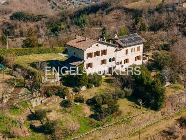 Villa in vendita a Marzabotto