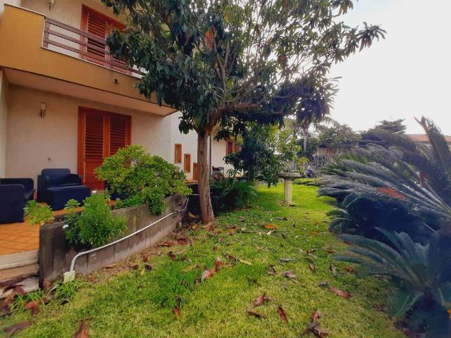 Villa in vendita a Mascali CT