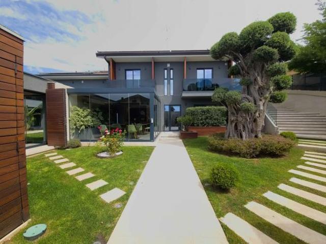 Villa in vendita a Mascalucia