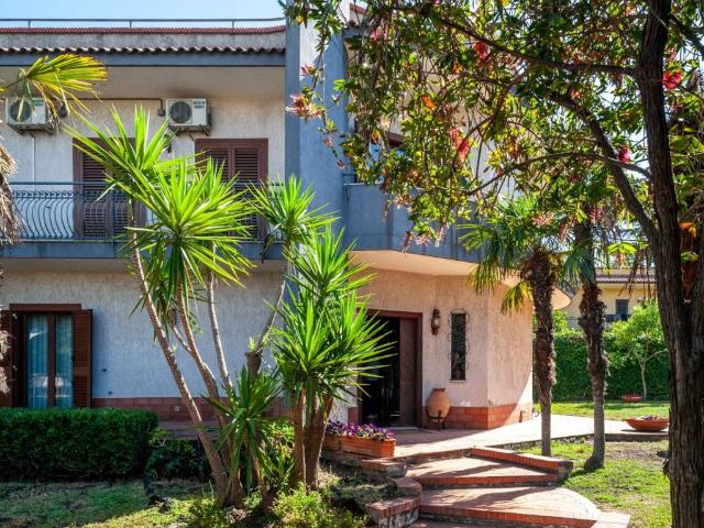 Villa in vendita a Mascalucia CT