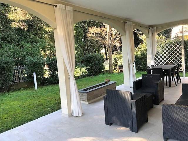 Villa in vendita a Massa