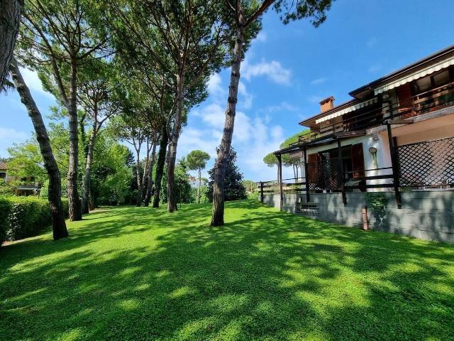 Villa unifamiliare in vendita a Massa
