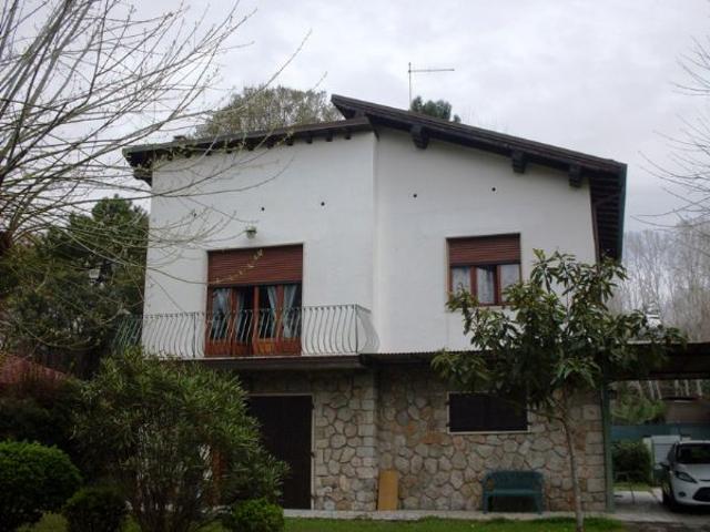 Villa in vendita a Massa