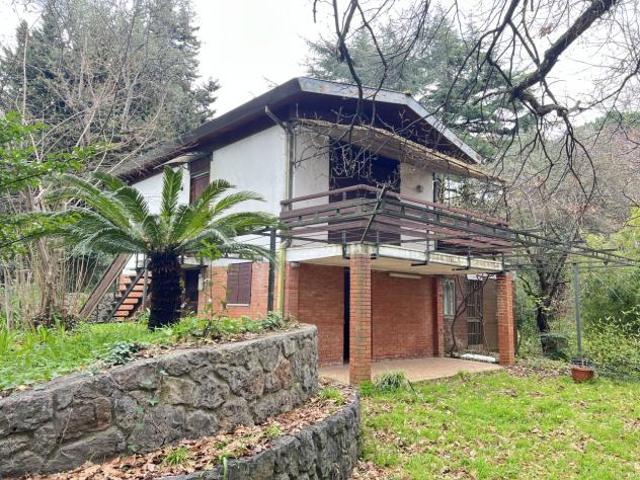 Villa in vendita a Massa