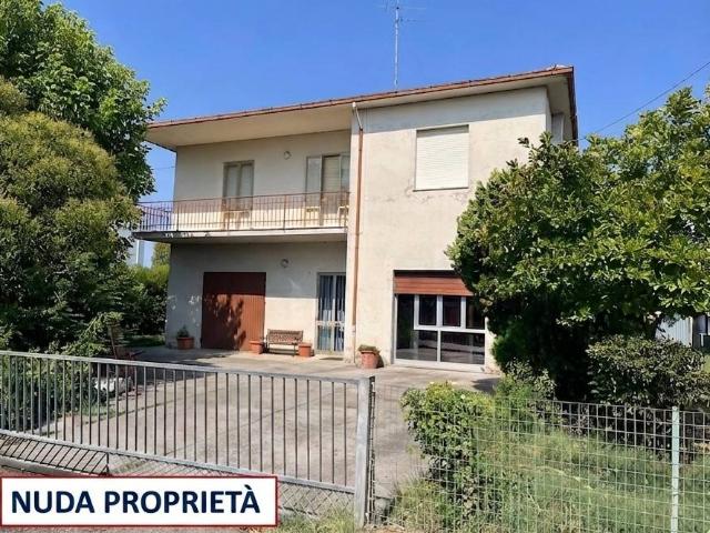 Villa in vendita a Massa Lombarda RA