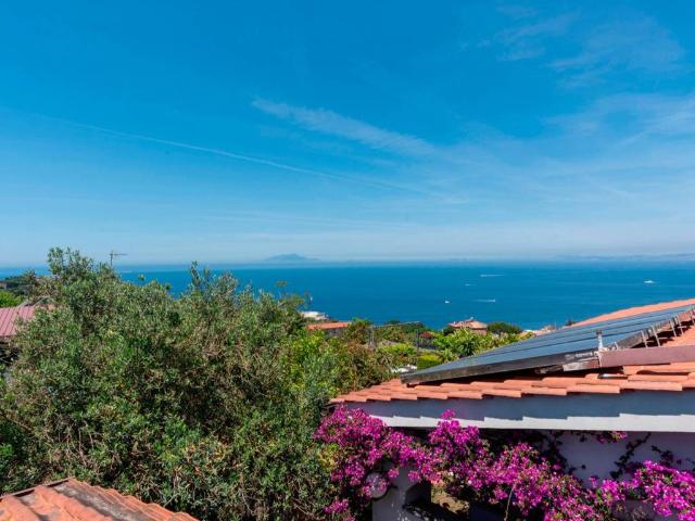 Villa in vendita a Massa Lubrense NA