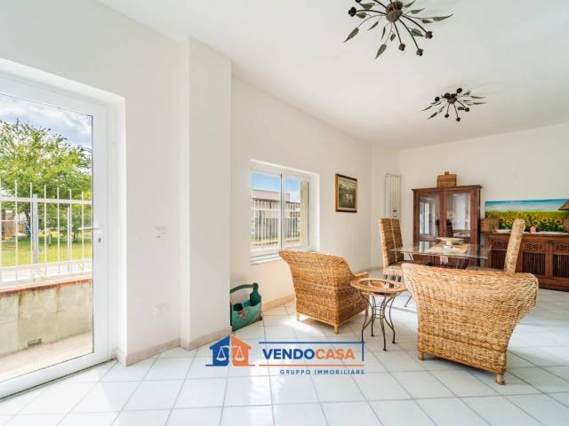 Villa in vendita a Massa MS