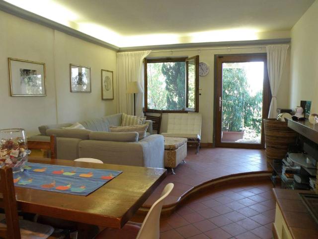 Villa in vendita a Massa MS