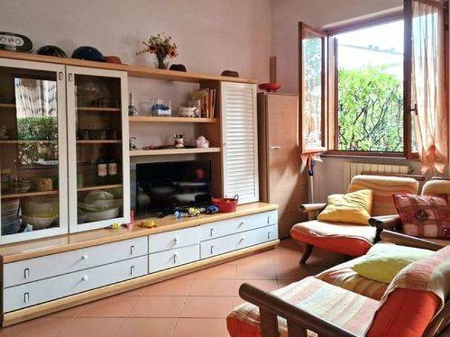 Villa in vendita a Massa MS