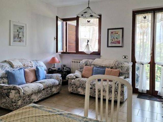 Villa in vendita a Massa MS
