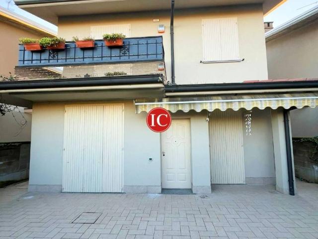 Villa in vendita a Massalengo LO
