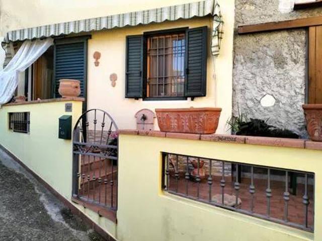 Villa in vendita a Massarosa LU