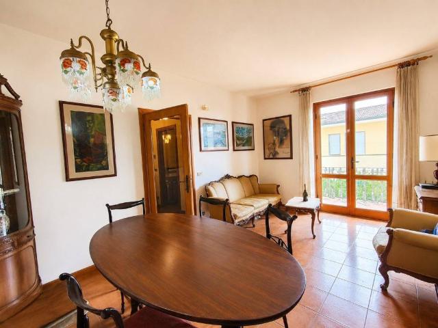 Villa in vendita a Massarosa LU