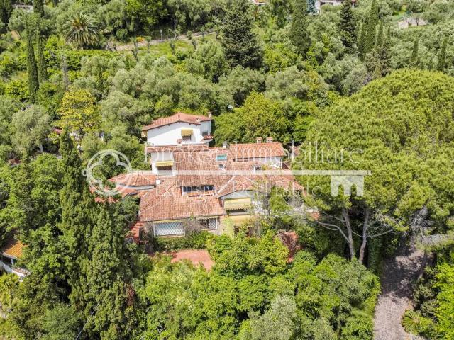 Villa in vendita a Massarosa LU