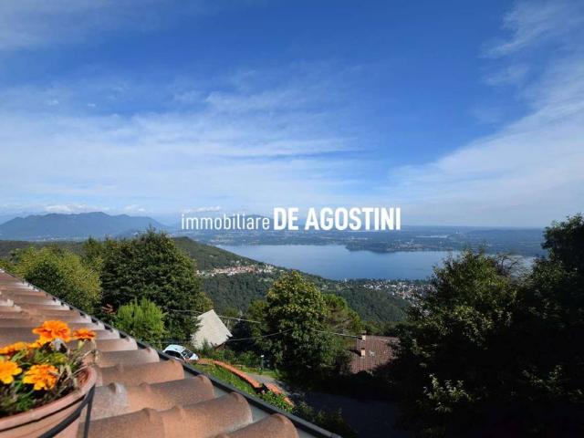Villa in vendita a Massino Visconti NO