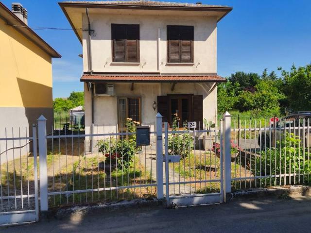 Villa in vendita a Mezzana Rabattone PV