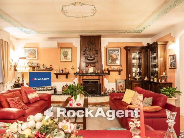Villa in vendita a Mede PV