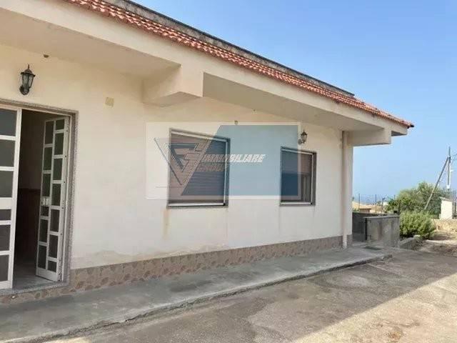 Villa in vendita a Melilli SR