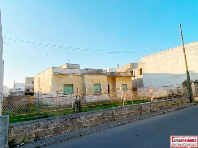 Villa in vendita a Melissano