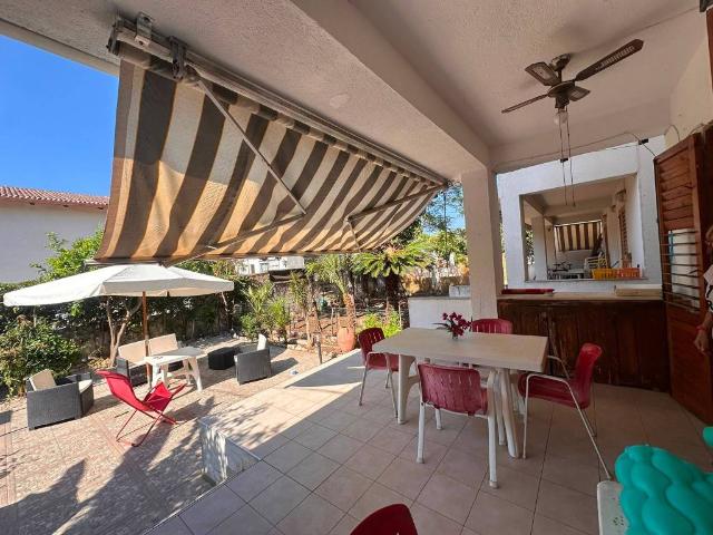Villa in vendita a Melito di Porto Salvo RC