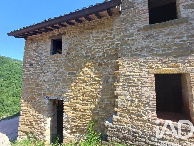Villa in vendita a Mercatello Sul Metauro