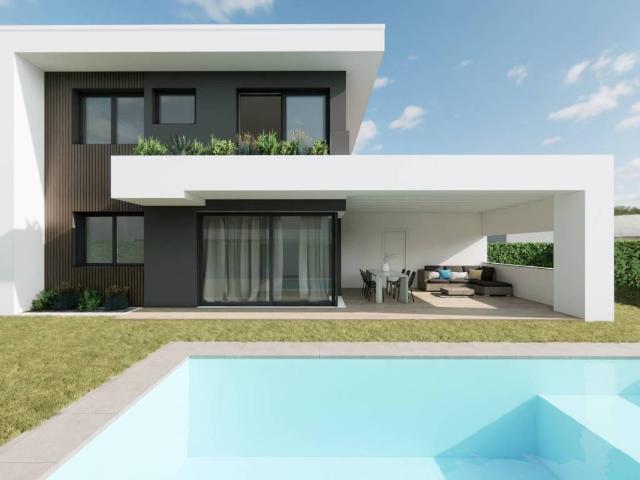 Villa in vendita a Mercallo VA