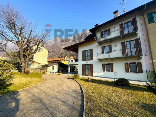 Villa in vendita a Mergozzo