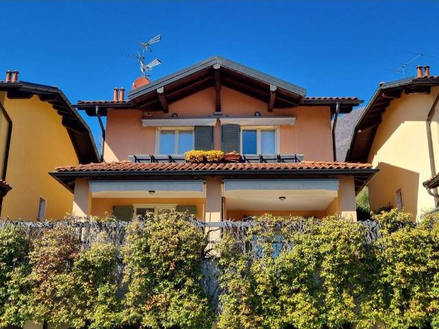 Villa in vendita a Mergozzo VB