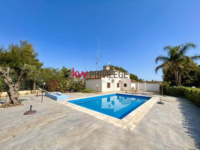 Villa in vendita a Mesagne BR
