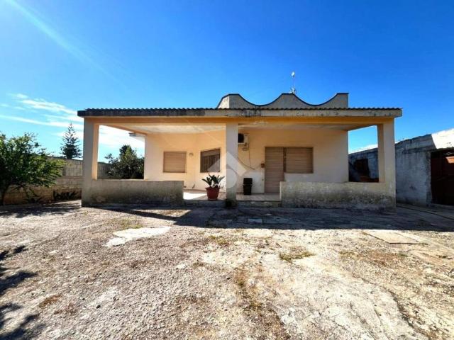 Villa in vendita a Mesagne BR