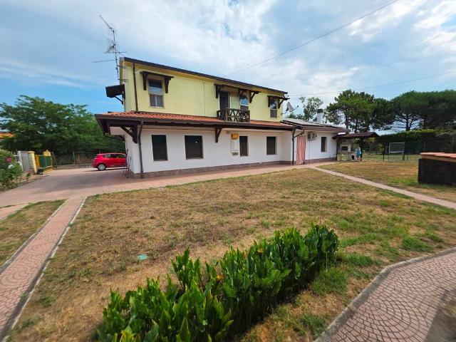 Villa in vendita a Mesola FE