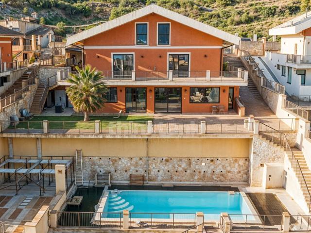 Villa in vendita a Messina